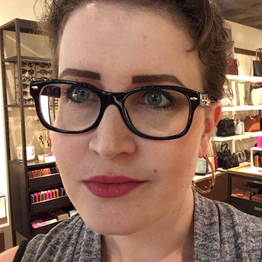 Meet your Posher, Samantha